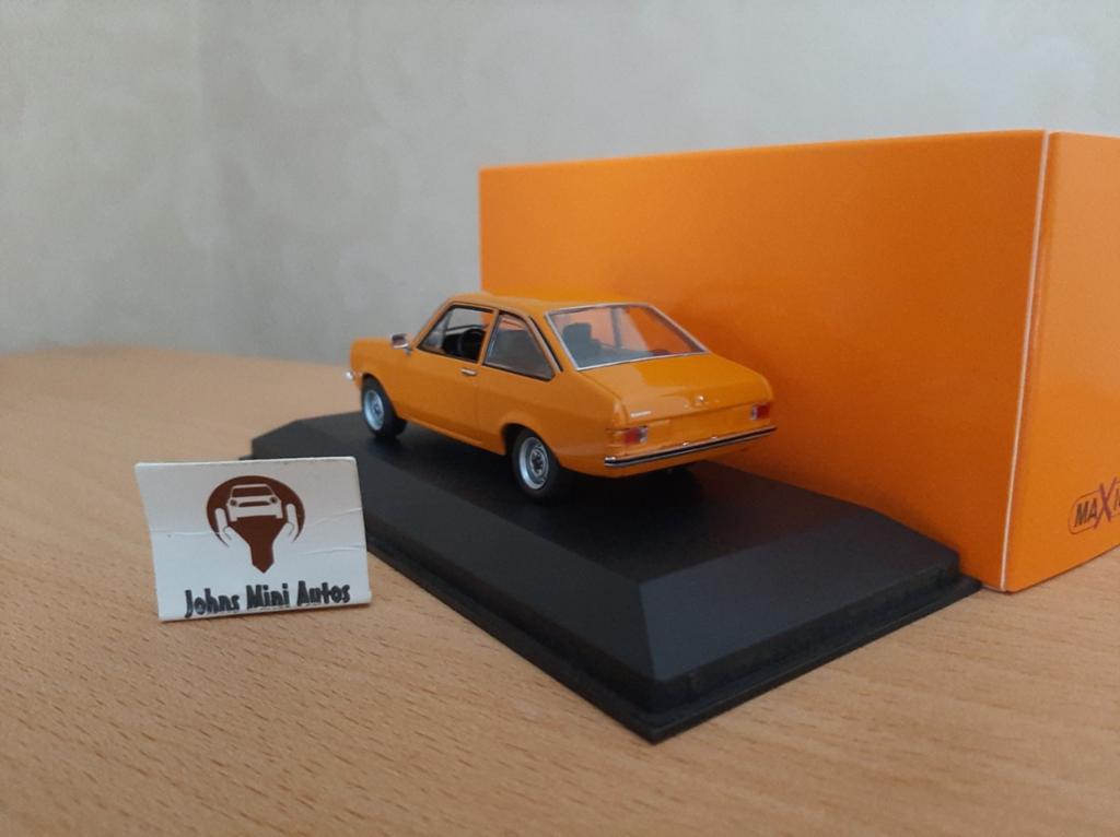 Ford Escort Mk.II uit 1975 in Oranje van Maxichamps 1:43, Hobby en Vrije tijd, Modelauto's | 1:43, Overige merken, Auto, Nieuw