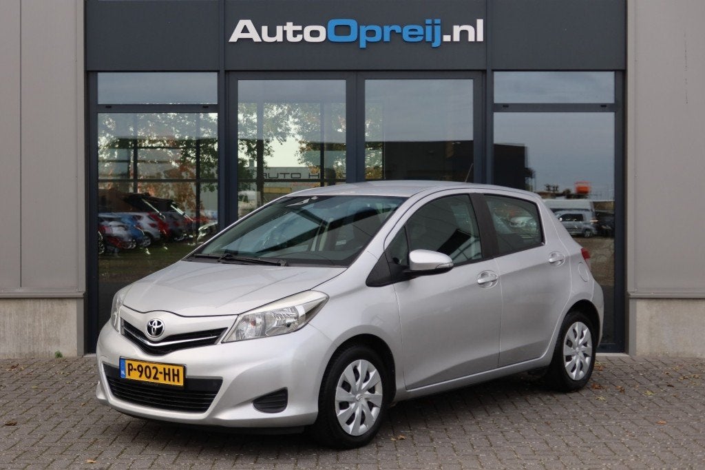 Toyota YARIS 1.0 VVT-i Aspiration 5drs. Airco, Camera, Stoel, Euro 5, 527 kg, Gebruikt, Bedrijf