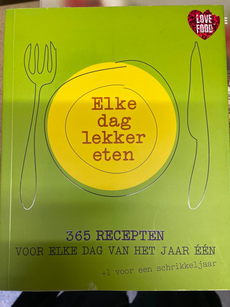 Elke dag lekker eten - 365 recepten kookboek, Gelezen, Voorgerechten en Soepen, Ophalen of Verzenden, Gezond koken