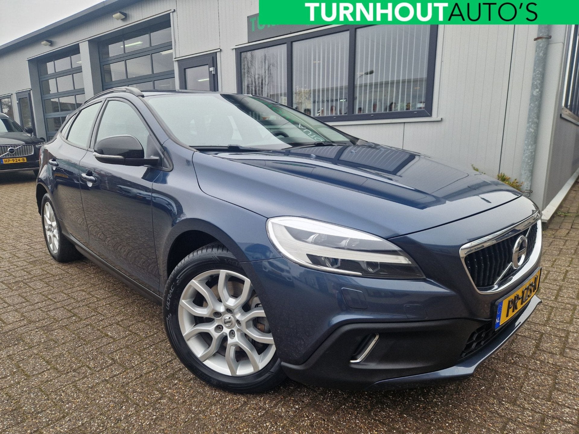 Volvo V40 Cross Country T3 Nordic+ | Lichtmetalen velgen 17", Auto's, Volvo, Voorwielaandrijving, Stof, Gebruikt, 4 cilinders