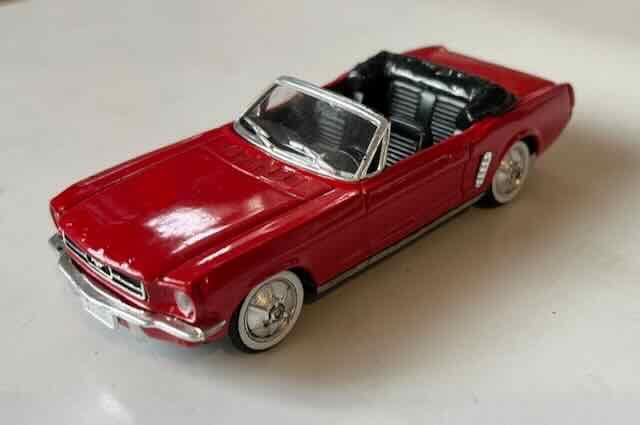 Ford Mustang -  1-43 Solido, Ophalen of Verzenden, Auto, Solido