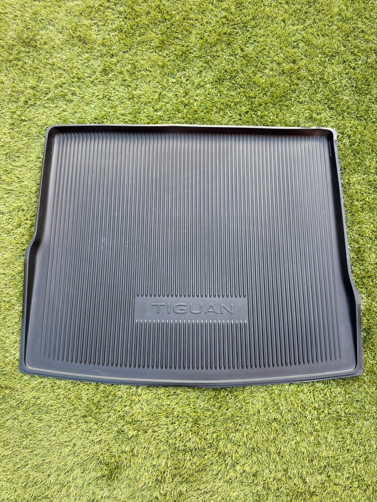 Kofferbakmat VW Tiguan 2025, Ophalen, Nieuw