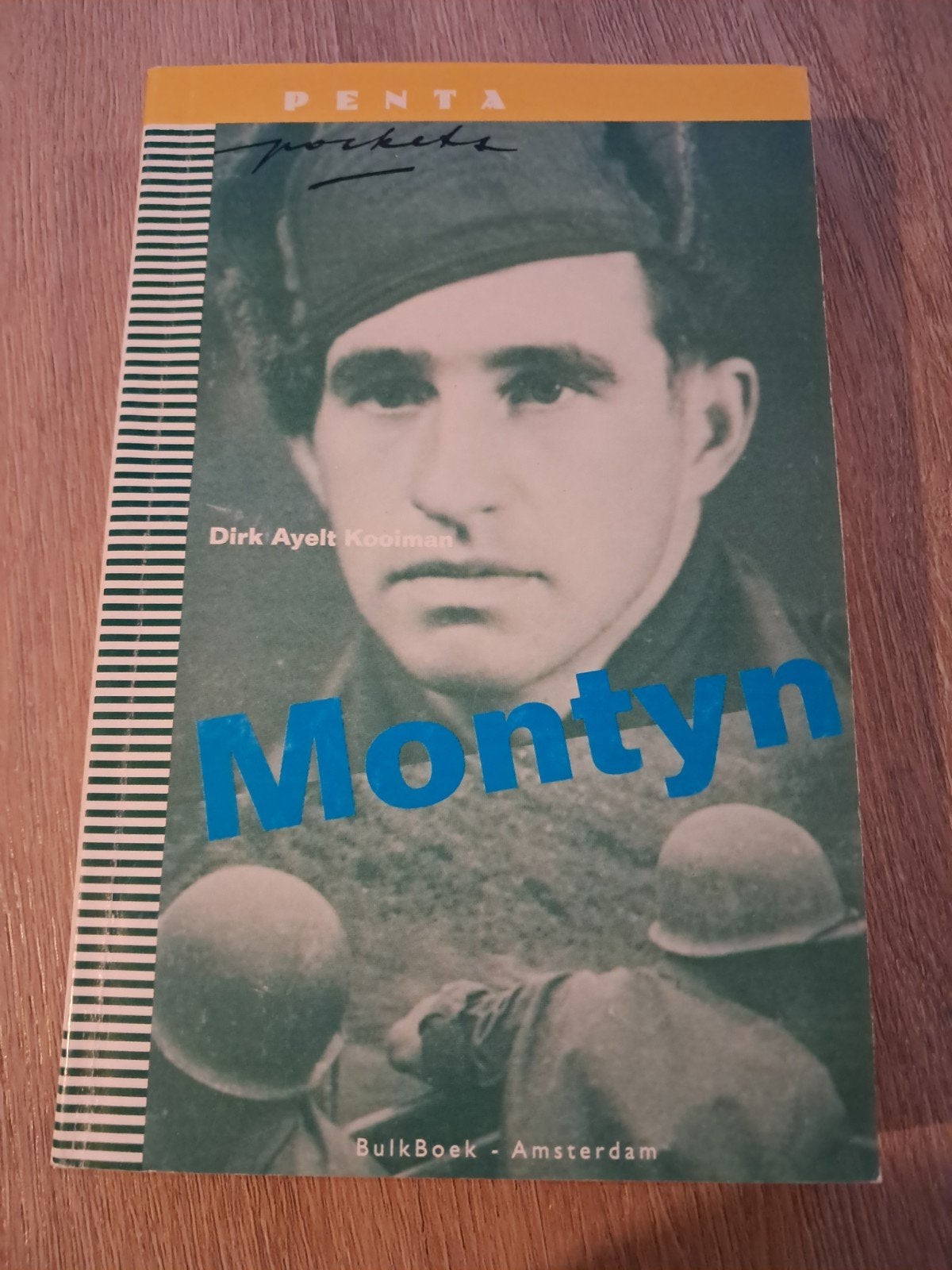D: Montyn - Dirk Ayelt Kooiman (Penta pockets), Ophalen of Verzenden, Dirk Ayelt Kooiman, Overige onderwerpen, Tweede Wereldoorlog
