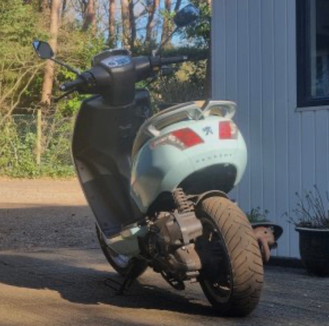 GEZOCHT-Kabelboom Peugeot New Vivacity 2011 4-takt, Fietsen en Brommers, Ophalen of Verzenden, Gebruikt, Overige modellen