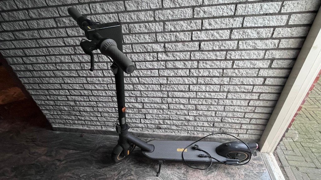 Segway Ninebot elektrische step, Fietsen en Brommers, Steps, Ophalen, Gebruikt, Elektrische step (E-scooter), Segway Ninebot