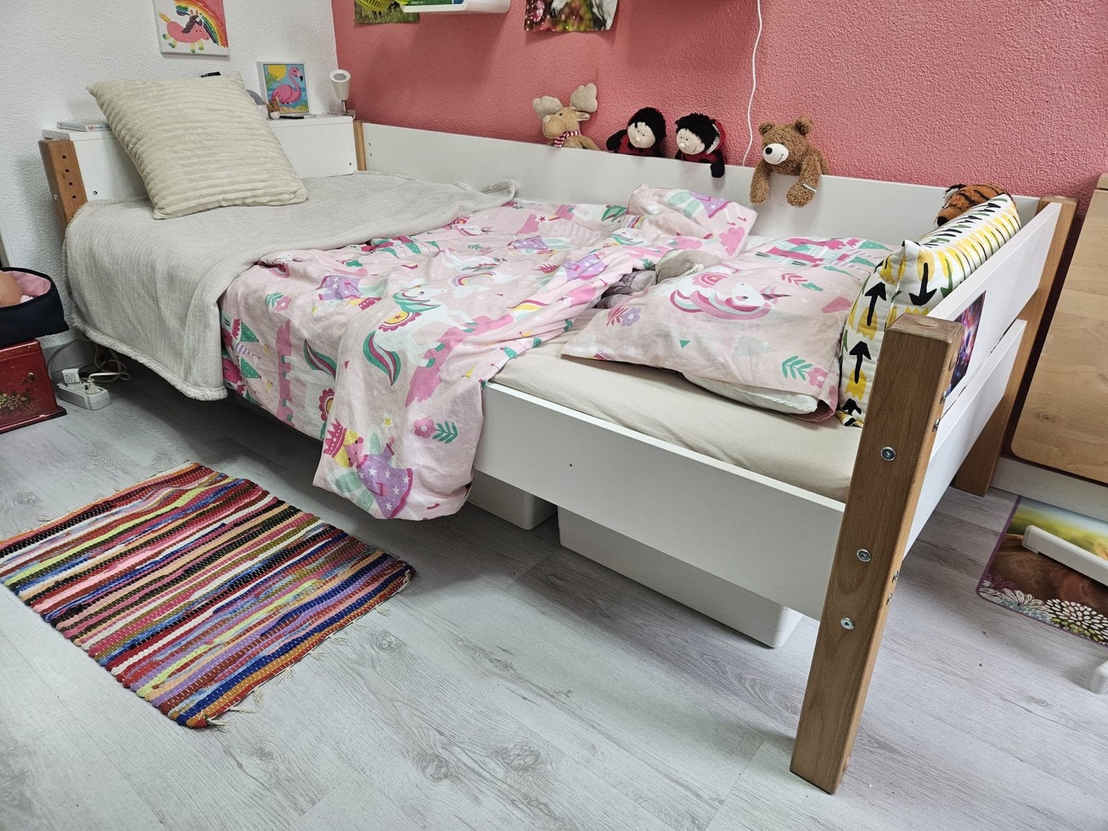 Foto 4 van Wit kinderbed met lattenbodem, om te bouwen tot hoogslaper