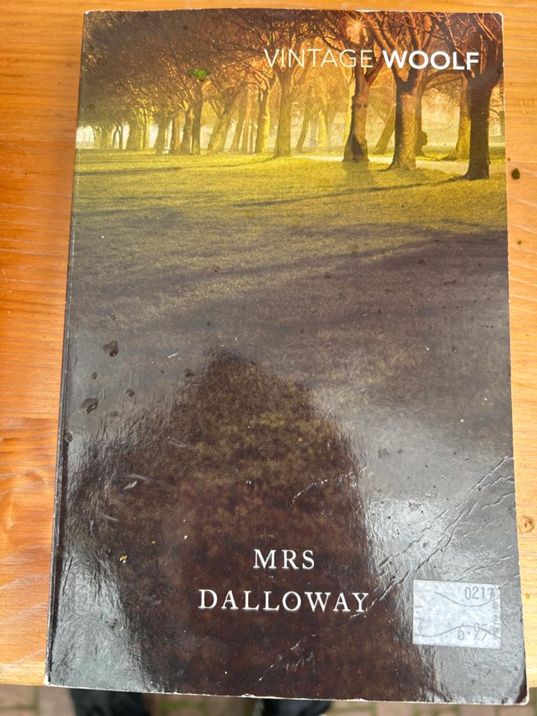 Vintage Woolf - Mrs Dalloway, Ophalen of Verzenden, Gelezen, Europa overig