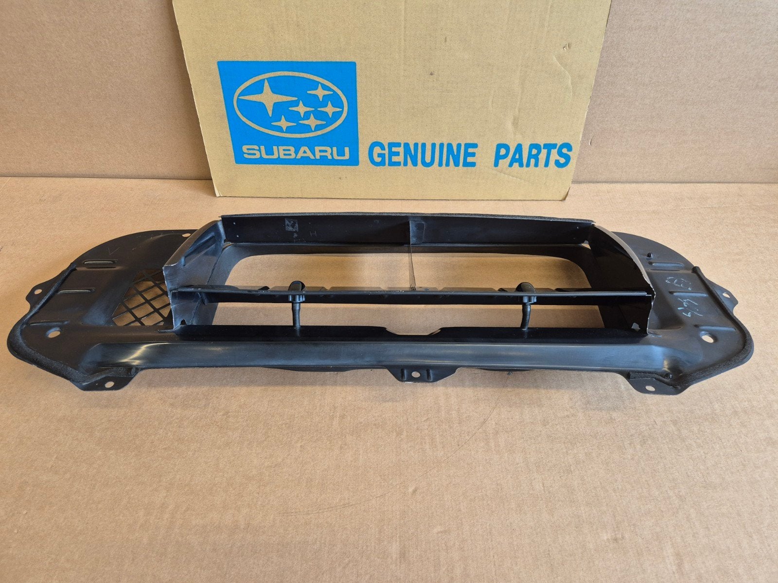 subaru impreza hawkeye 05-07 sti intercooler splitter oem, Ophalen of Verzenden, Gebruikt, Subaru