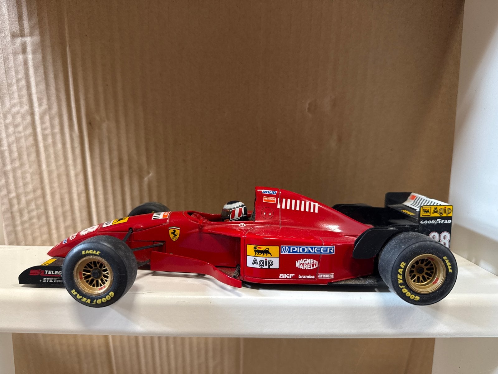 Ferrari 412 T2 (1995) - Gerhard Berger - Paul's Model Art, Ophalen of Verzenden, Gebruikt, Auto, MiniChamps