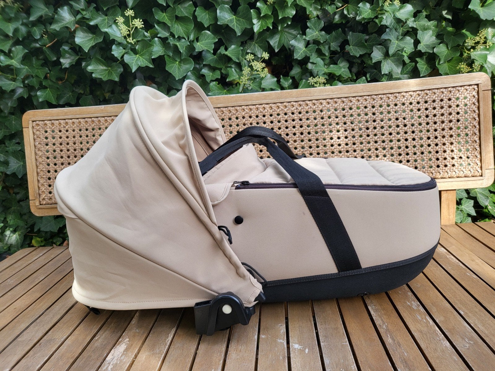 Babyzen Yoyo reiswieg incl. adapters, muggennet en regenhoes, Zo goed als nieuw, Met reiswieg, Ophalen, Kinderwagen