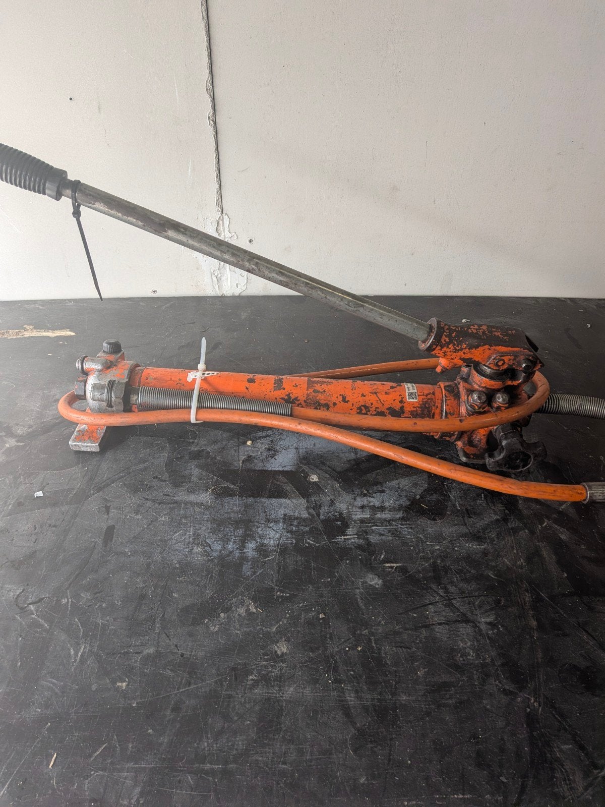 Enerpac Hydraulische Handpomp (700 bar) inclusief Slang & Ko, Gebruikt, Overige merken, Overige typen, Onbekend