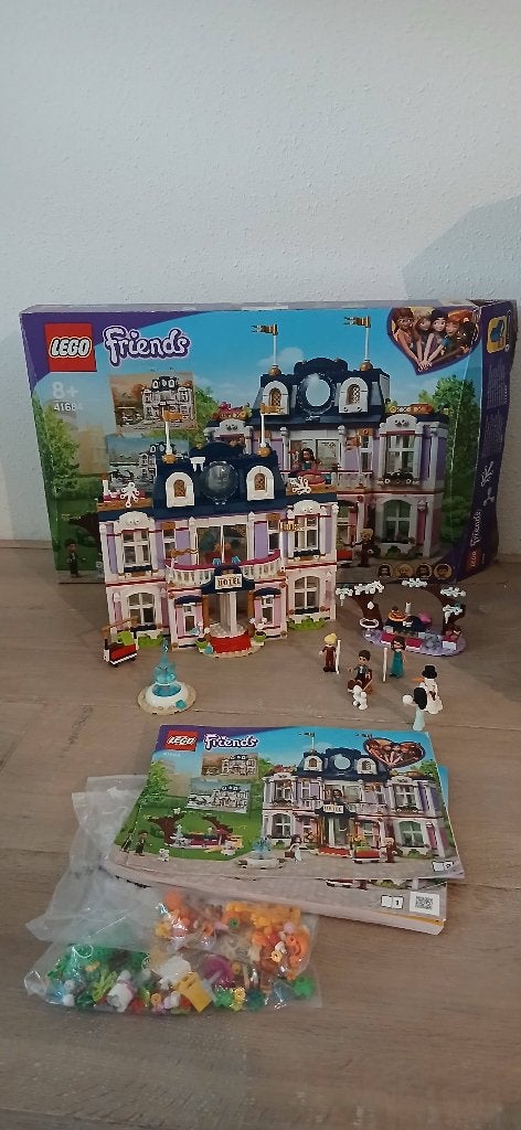 41684 LEGO Friends Heartlake City Grand Hotel, Ophalen, Lego, Friends, Zo goed als nieuw