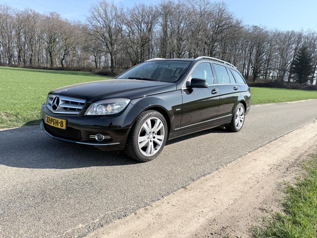 Mercedes-Benz C-Klasse 1.8 C180 CGI Estate 2011 Zwart, Auto's, Mercedes-Benz, Achterwielaandrijving, 1800 kg, Parkeersensor, Zwart