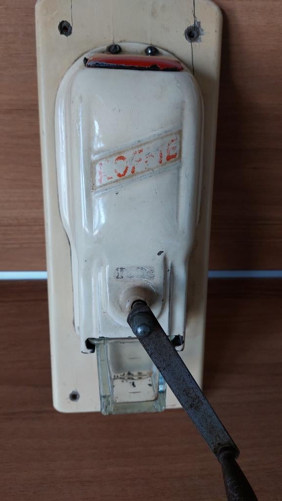 Vintage  Pédé wandkoffiemolen., Ophalen of Verzenden