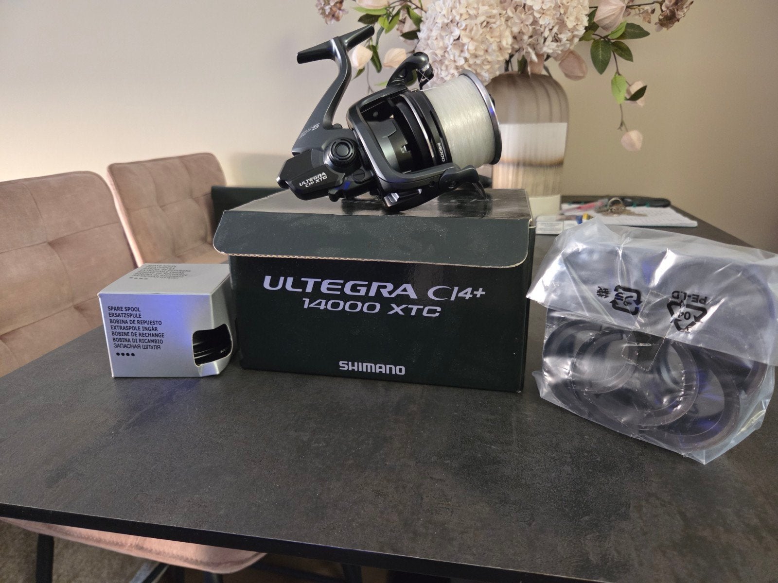 Shimano Ultegra CI4+ 14000 XTC Molen met extra spoel, Watersport en Boten, Ophalen of Verzenden, Zo goed als nieuw, Molen