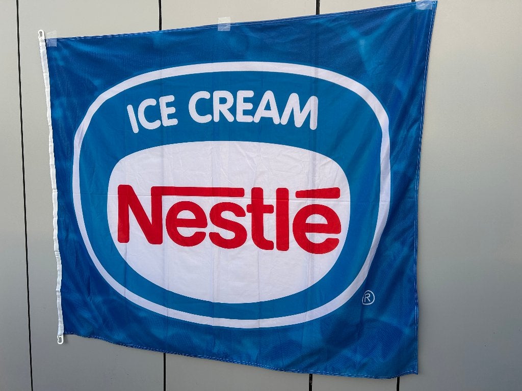 reclame vlag Nestlé ice cream, Verzamelen, Merken en Reclamevoorwerpen, Ophalen of Verzenden, Nieuw, Overige typen
