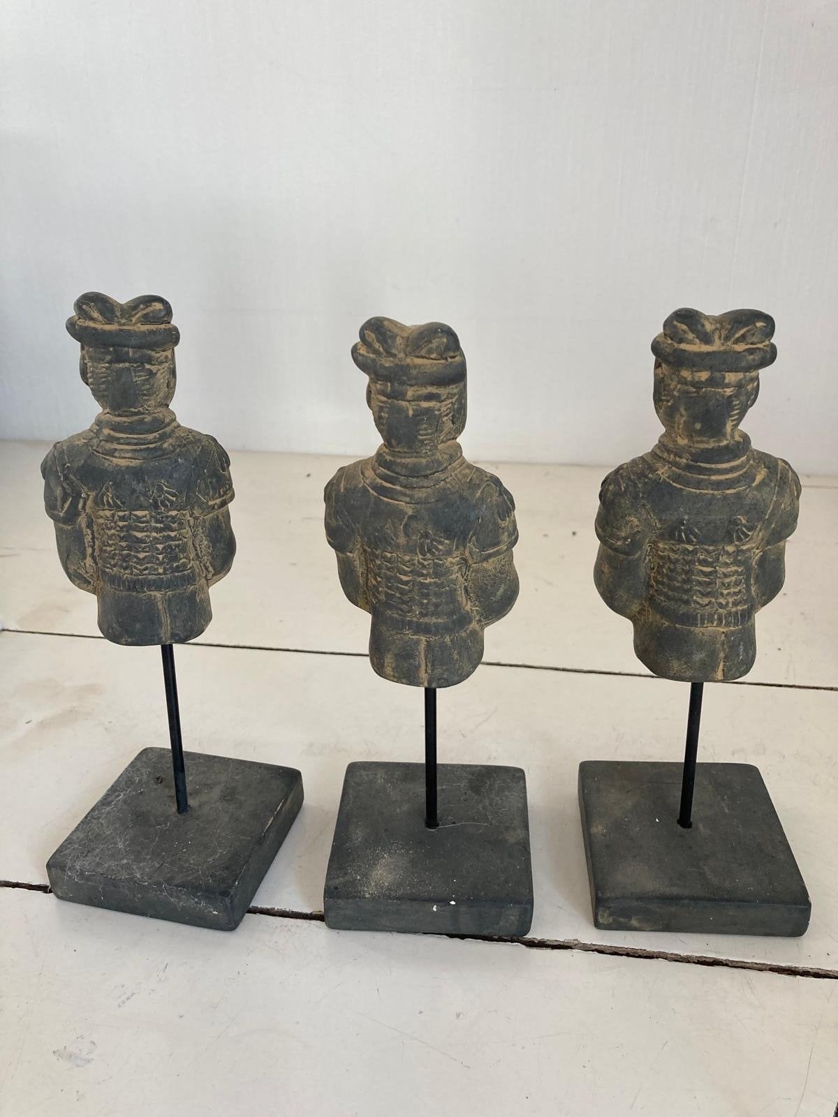 Set van 3 Chinese krijgers op moderne sokkels, Groep mensen, Ophalen of Verzenden, 20 - 50 cm, Beeld