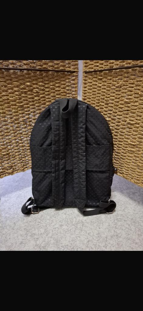 Kipling rugzak - Gebruikt maar in goede staat, Gebruikt, Kipling, 25 tot 40 cm, Ophalen of Verzenden