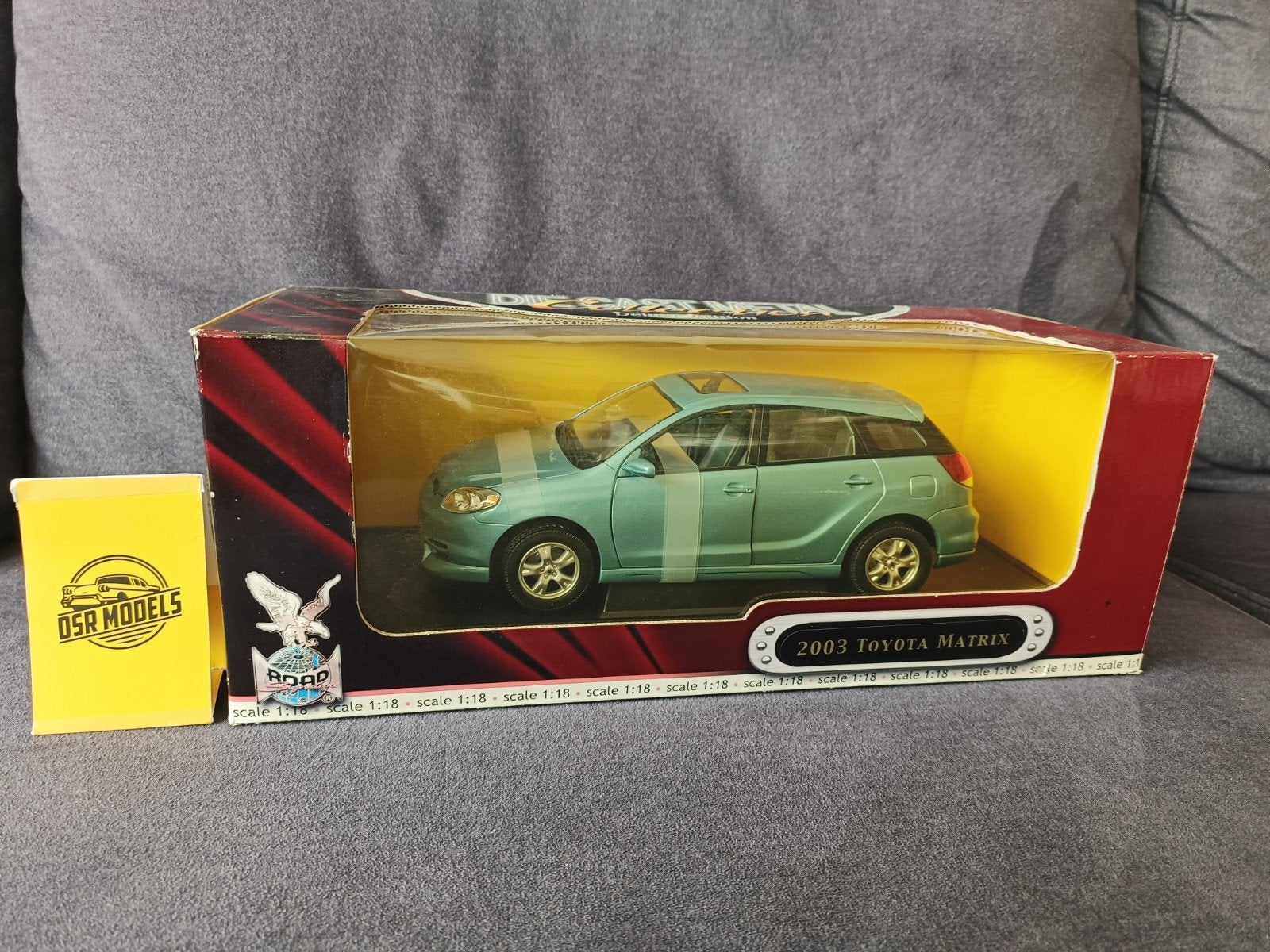 1:18 Toyota Matrix Road Signature, Overige merken, S, Auto, R
