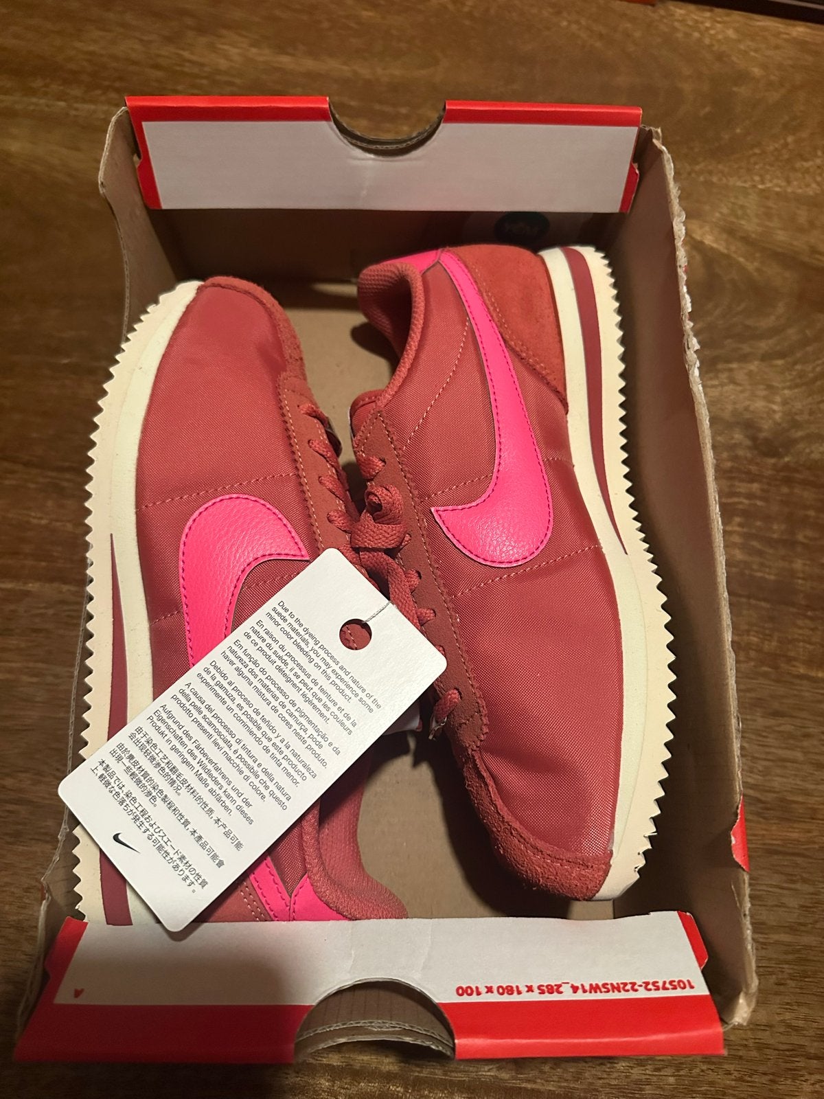 Nike Cortez Sneakers - Nieuw in doos, maat 38, Kleding | Dames, Nieuw, Ophalen of Verzenden, Sneakers of Gympen, Roze
