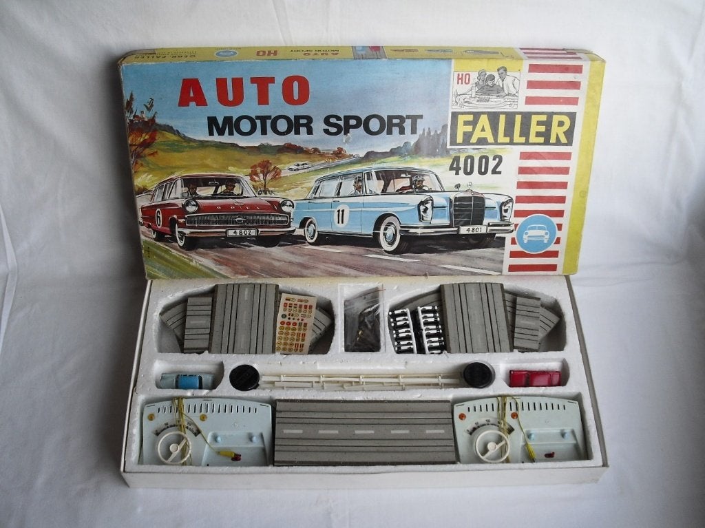Faller AMS 4002 startset met Opel Kapitän en Mercedes, Overige merken, Zelf te bouwen, Ophalen of Verzenden, Elektrisch