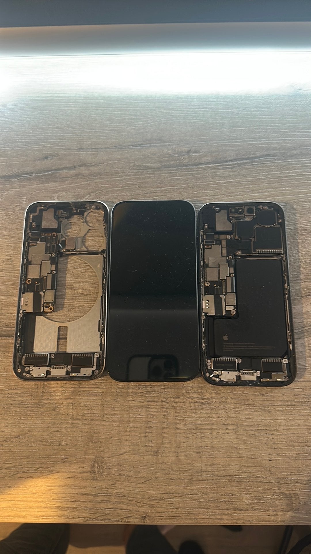 3x iphone 15 pro, Ophalen of Verzenden, Zo goed als nieuw, Overige typen