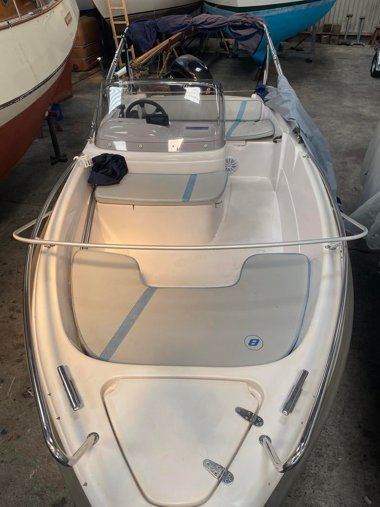 Bella 510 r 50 pk mercury en trailer, Ophalen, Zo goed als nieuw, 30 tot 50 pk, 3 tot 6 meter