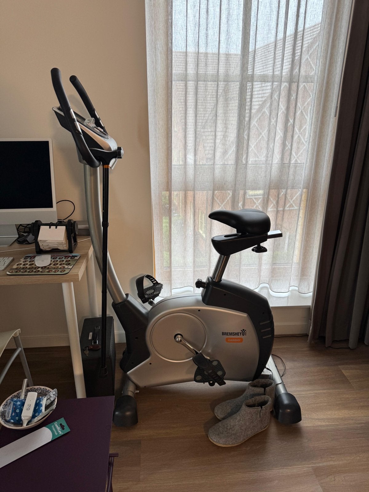 Hometrainer Bremshey Plus S - Perfect voor Thuisworkouts, Ophalen, Gebruikt, Metaal, Benen
