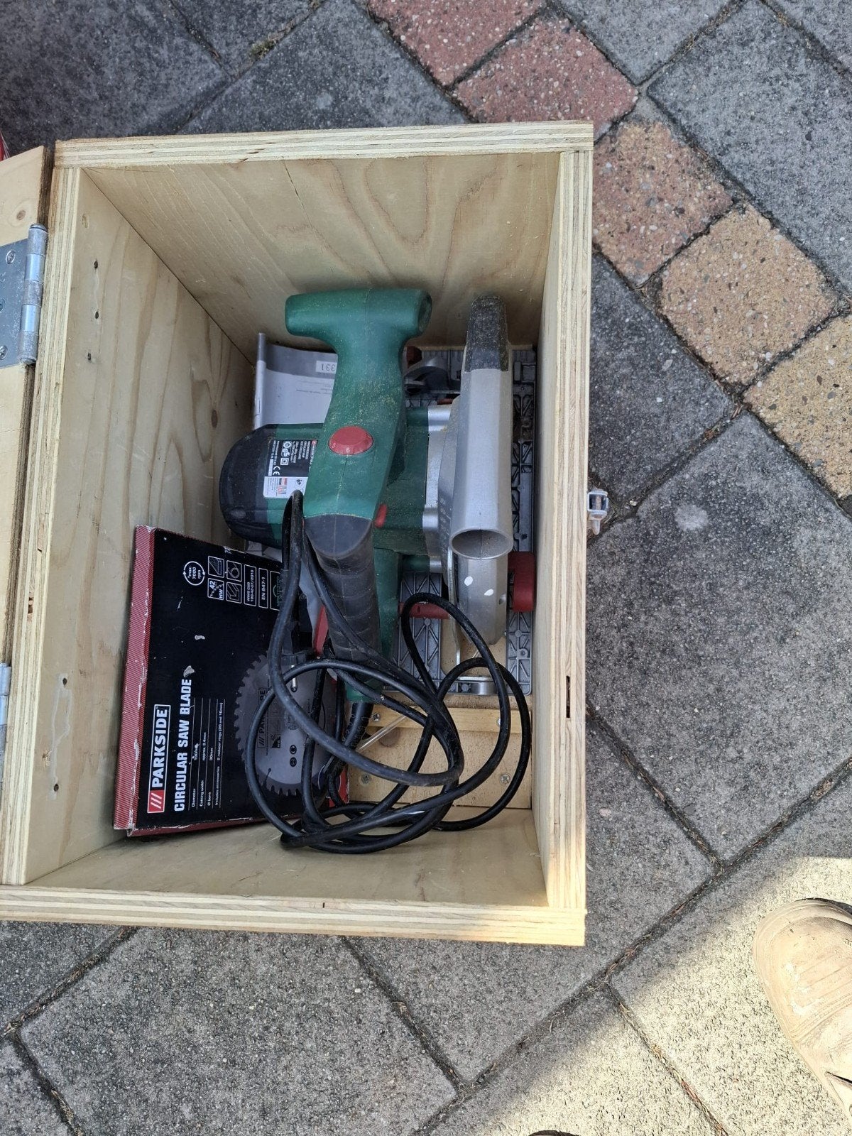Parkside Invalzaag met  opbergkist, Ophalen, Gebruikt, Invalzaag, 600 tot 1200 watt
