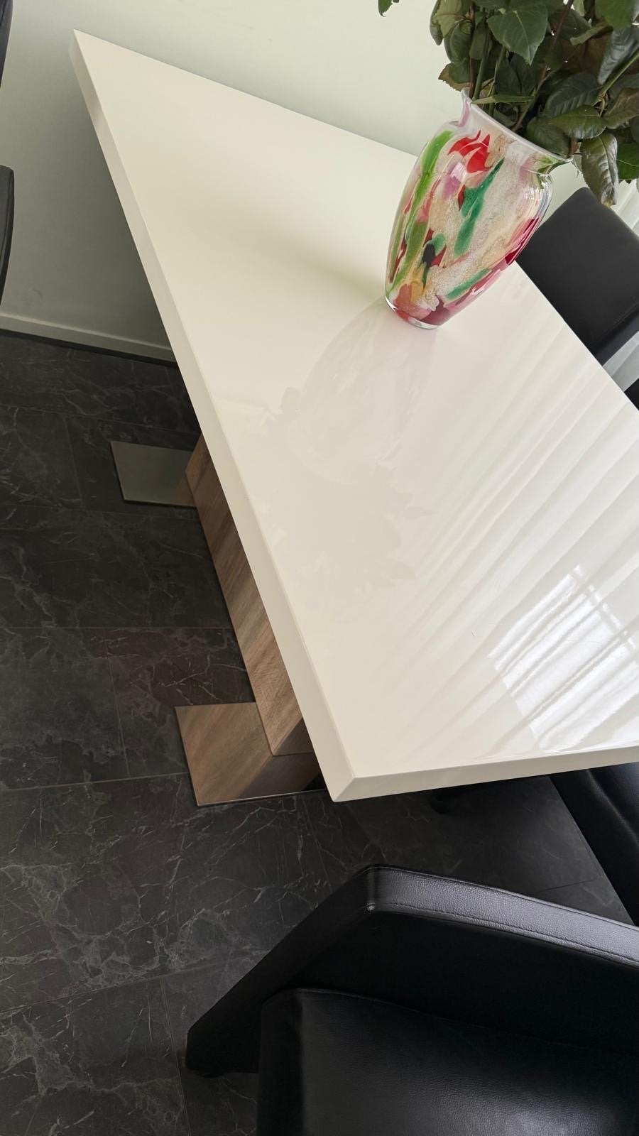 Moderne eettafel met glanzend wit blad en houten onderstel, Ophalen, Gebruikt, 50 tot 100 cm, 150 tot 200 cm