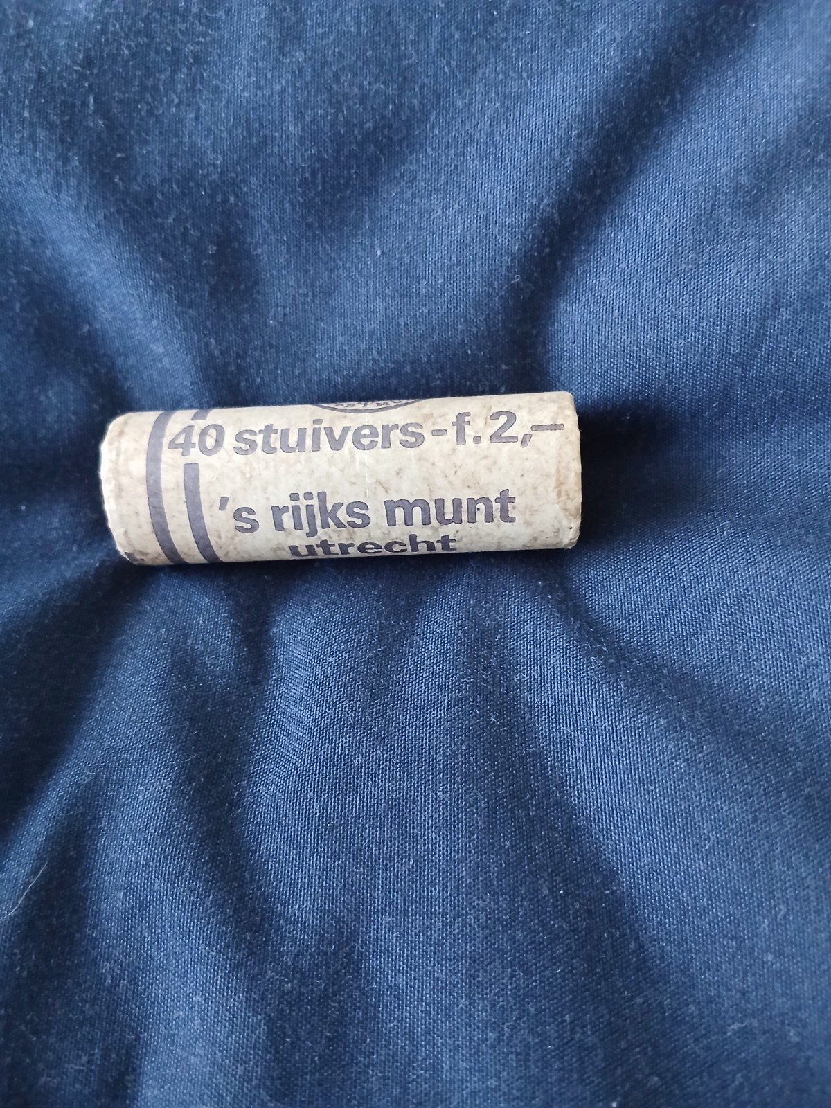 Rol van 40 stuivers (2 gulden) uit de Beatrix-periode, Postzegels en Munten, Ophalen of Verzenden, Koningin Beatrix, 2½ gulden