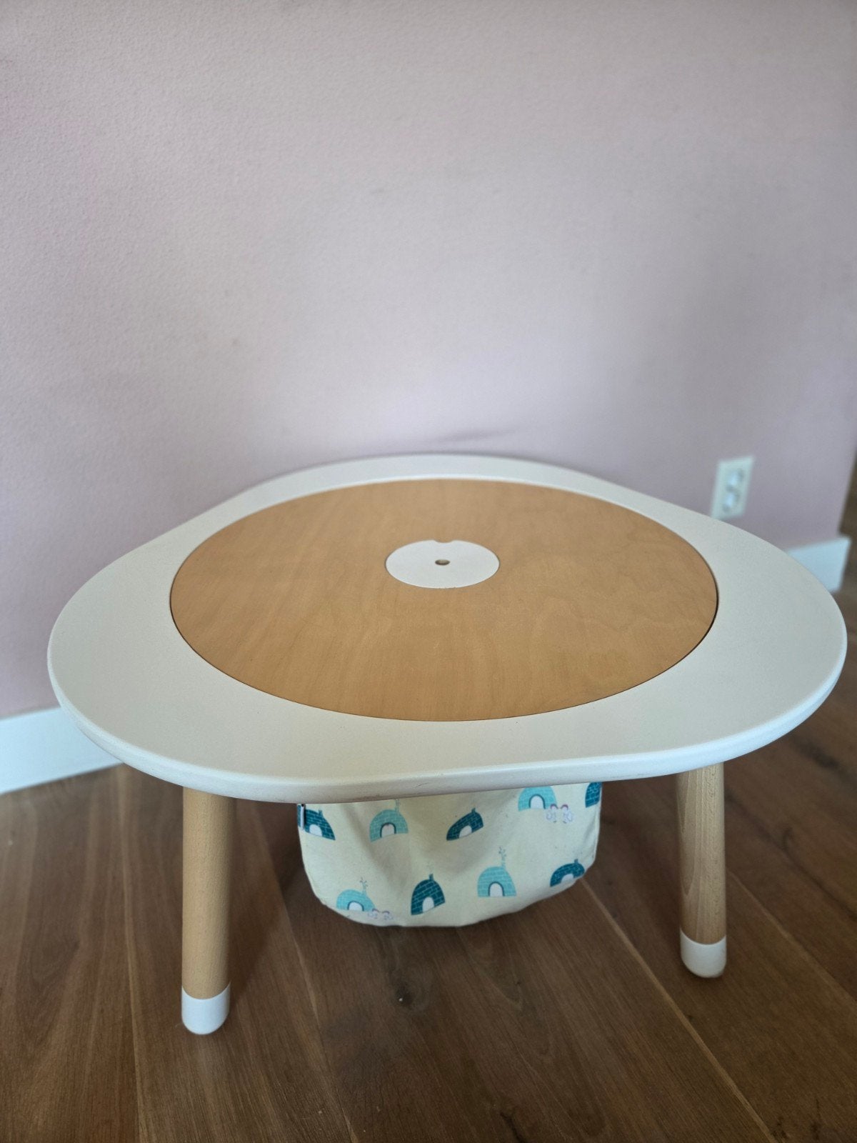 Stokke MuTable speeltafel zgan, Ophalen, Zo goed als nieuw