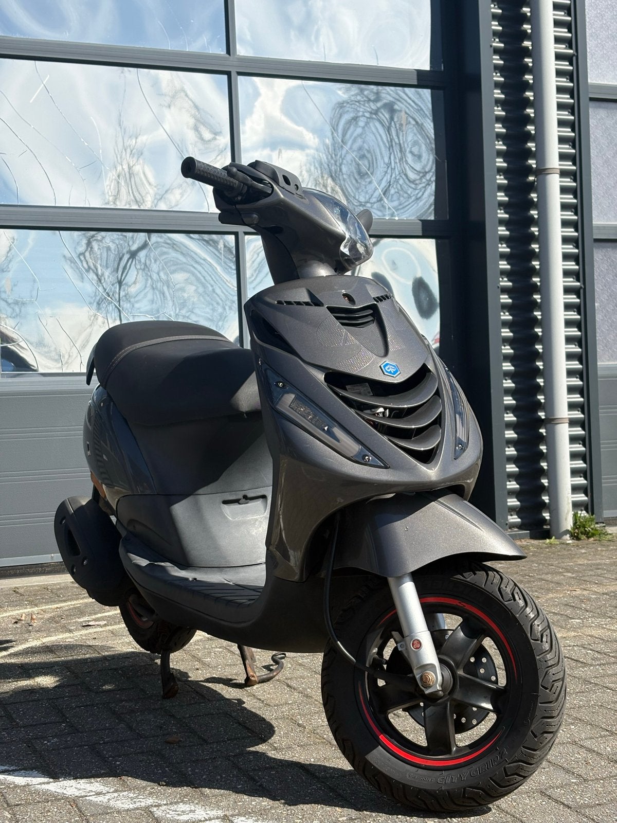 Piaggio Zip met begrenzer en ART 3 slot, Ophalen of Verzenden, Gebruikt, Benzine, Piaggio