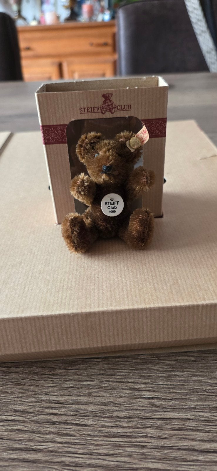 steiff mini club beer 1999 met certificaat in orginele doos, Ophalen of Verzenden, Nieuw, Stoffen beer, Steiff