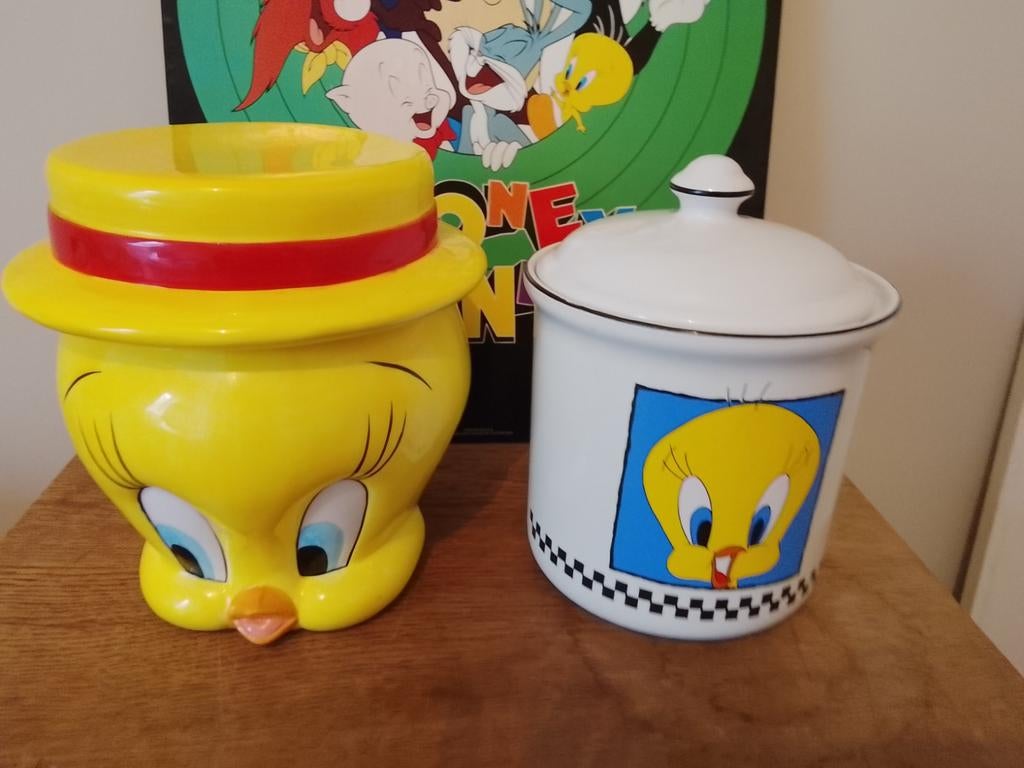 Tweety Looney tunes Warner Bros voorraad potten, Huis en Inrichting, Keuken | Servies, Ophalen of Verzenden, Overige stijlen, Overige typen