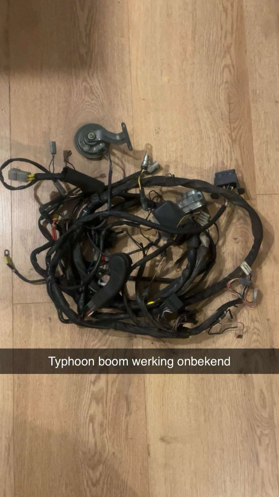 Typhoon kabelboom., Ophalen of Verzenden, Zo goed als nieuw, Uitlaat, Piaggio