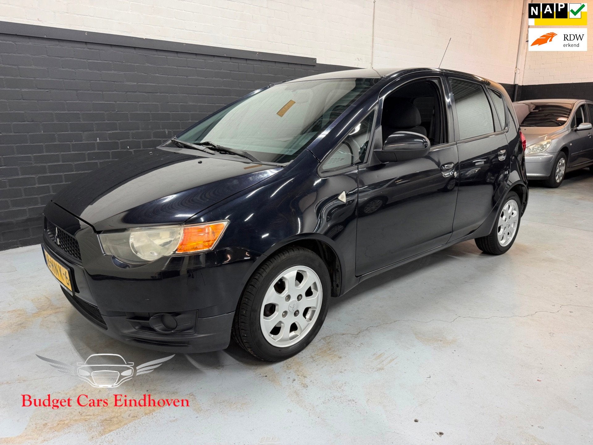 Mitsubishi Colt 1.3 Invite Nap/Airco/APK 02-2027!, Stof, Gebruikt, Origineel Nederlands, Bedrijf