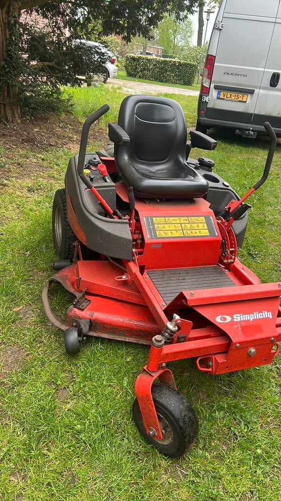 Zware professionale zero turn zitmaaier simplicity, Ophalen, Zo goed als nieuw, 50 cm of meer