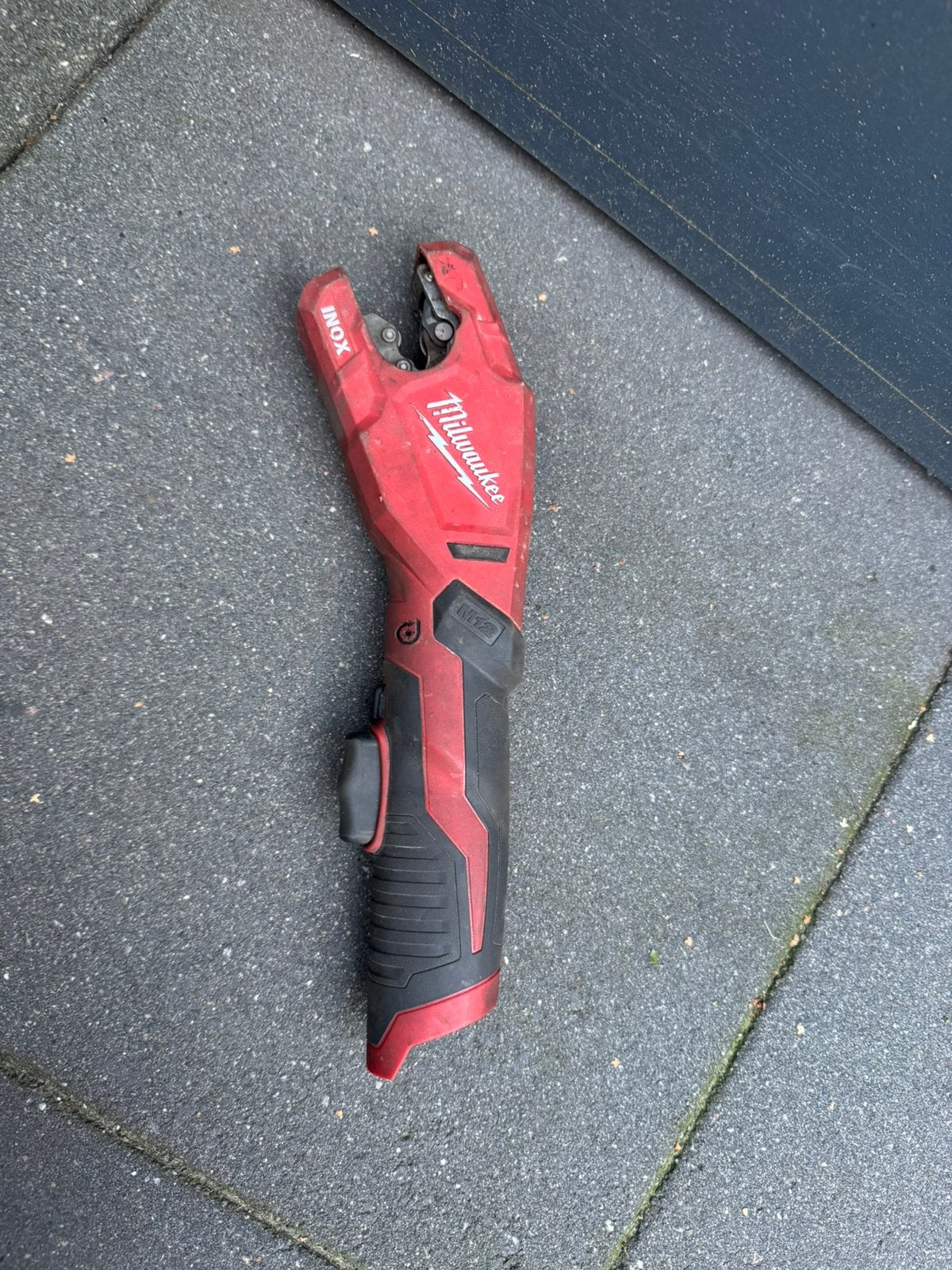 Milwaukee m18, Doe-het-zelf en Verbouw, Gereedschap | Zaagmachines, Ophalen of Verzenden, Zo goed als nieuw, 1200 watt of meer