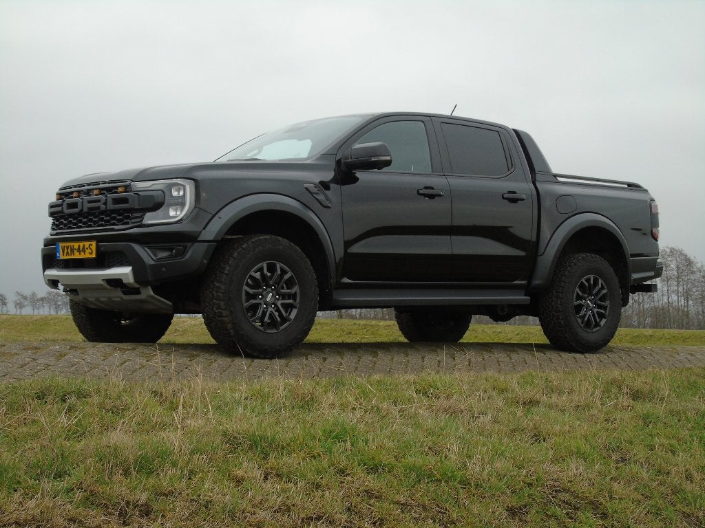 Ford Ranger Raptor 210PK Diesel, Auto's, Automaat, 2378 kg, 4 cilinders, Zwart