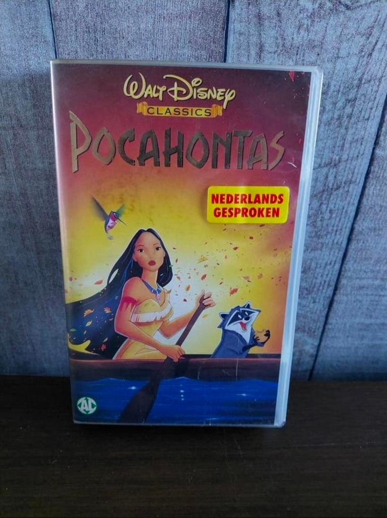 Disney Classics Pocahontas videoband, Alle leeftijden, Ophalen of Verzenden, Gebruikt, Tekenfilms en Animatie