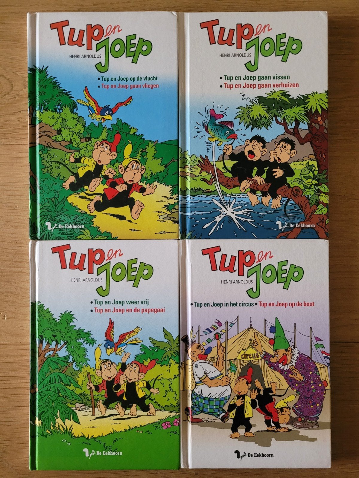 4x Tup en Joep dubbelboeken, omnibussen, IZGS samen €8,-, Boeken, Ophalen of Verzenden, Gelezen, Fictie algemeen