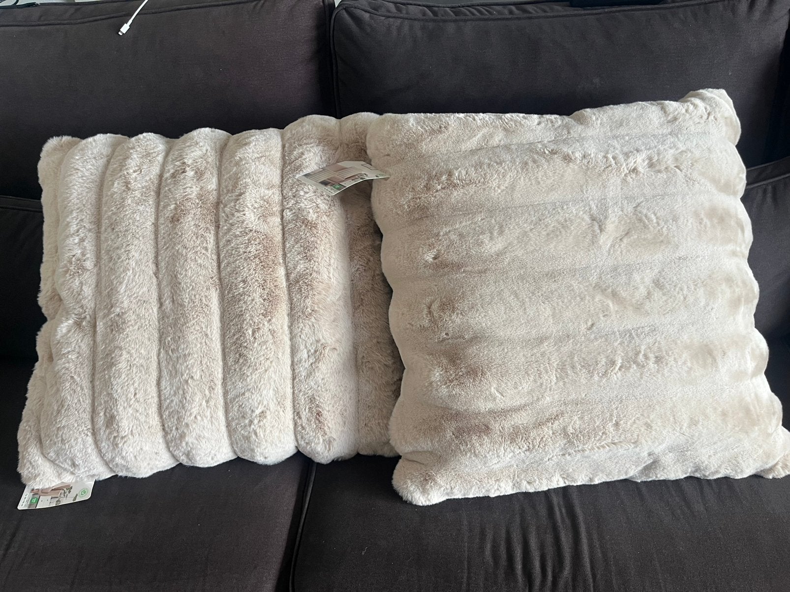 NIEUW mooie fluffy kussens 60x60 beige creme, Ophalen, Nieuw, Beige, Vierkant