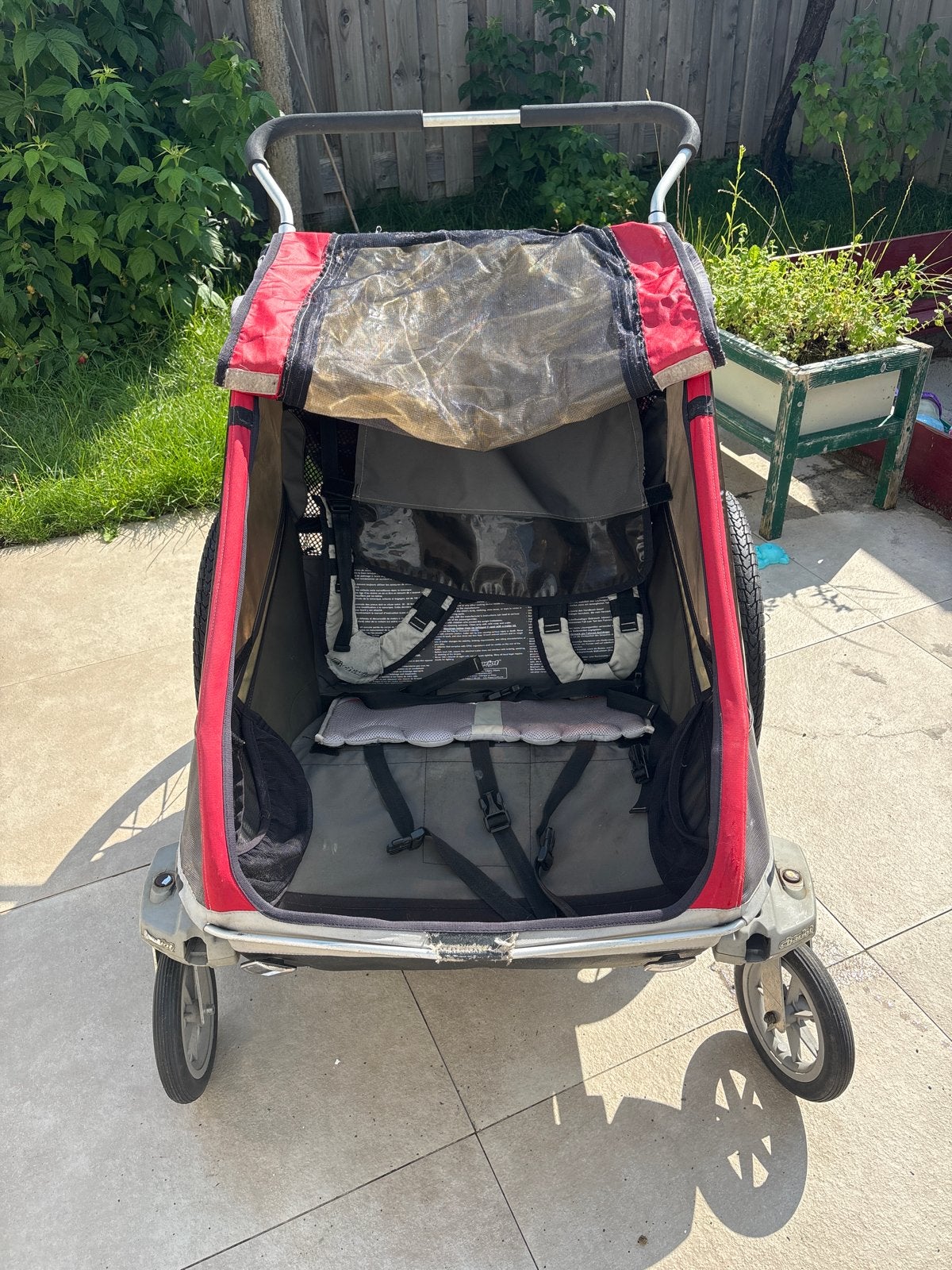 Thule Chariot Fietskar voor kinderen - Rood/Zwart, Fietsen en Brommers, Fietsaccessoires | Aanhangers en Karren, Ophalen, Gebruikt