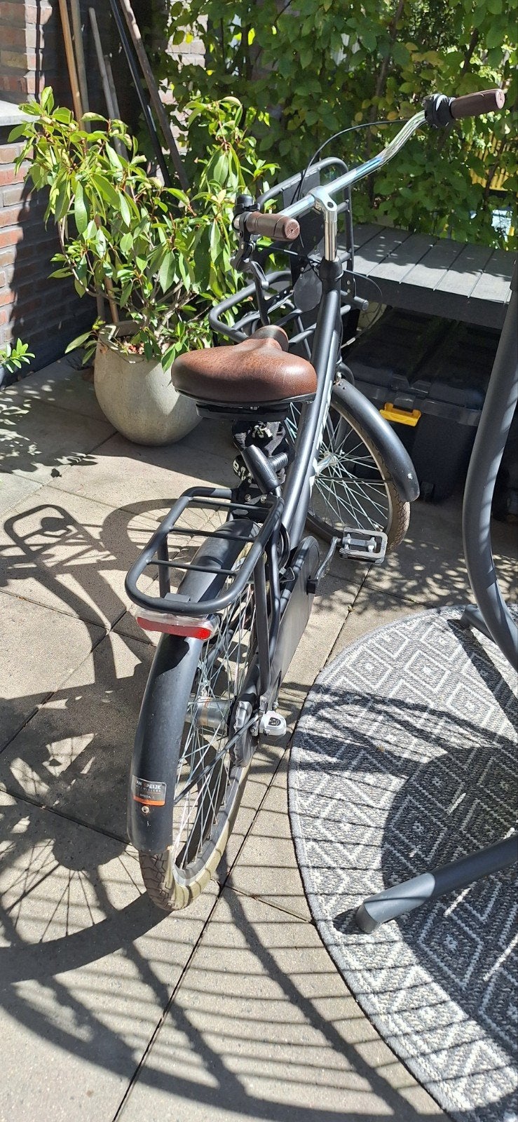 meisjes transporter fiets zwart 24 inch, Ophalen, Altec, Gebruikt, 47 tot 50 cm