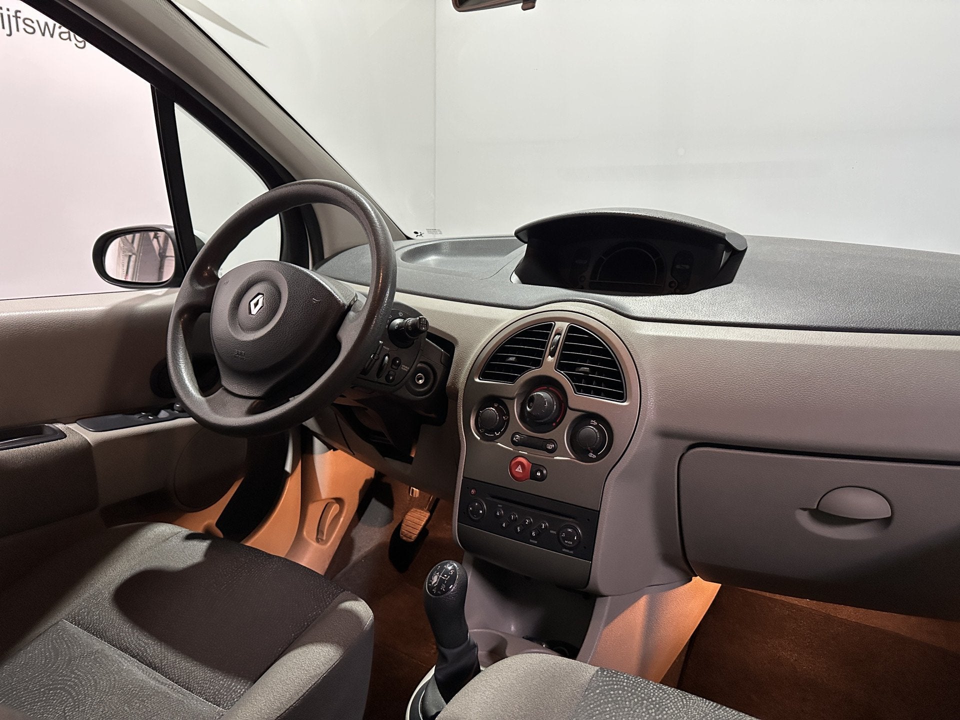 Renault Modus 1.4-16V Tech Road // VERKOCHT (bj 2006), Auto's, Voorwielaandrijving, 15 km/l, Gebruikt, 4 cilinders