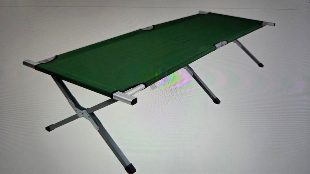 Campingbed / veldbed. Aluminium frame. 2 stuks, Ophalen, Campingstoel