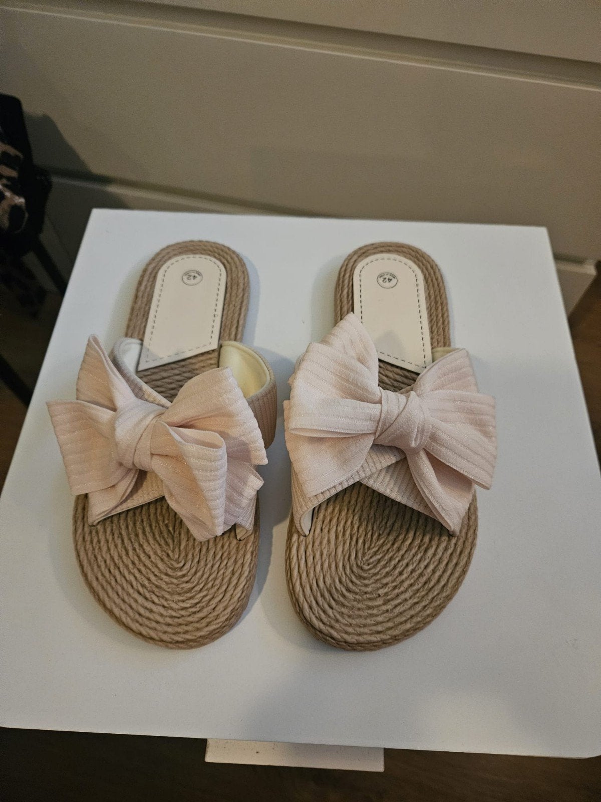 Slippers maat 41, Ophalen of Verzenden, Nieuw