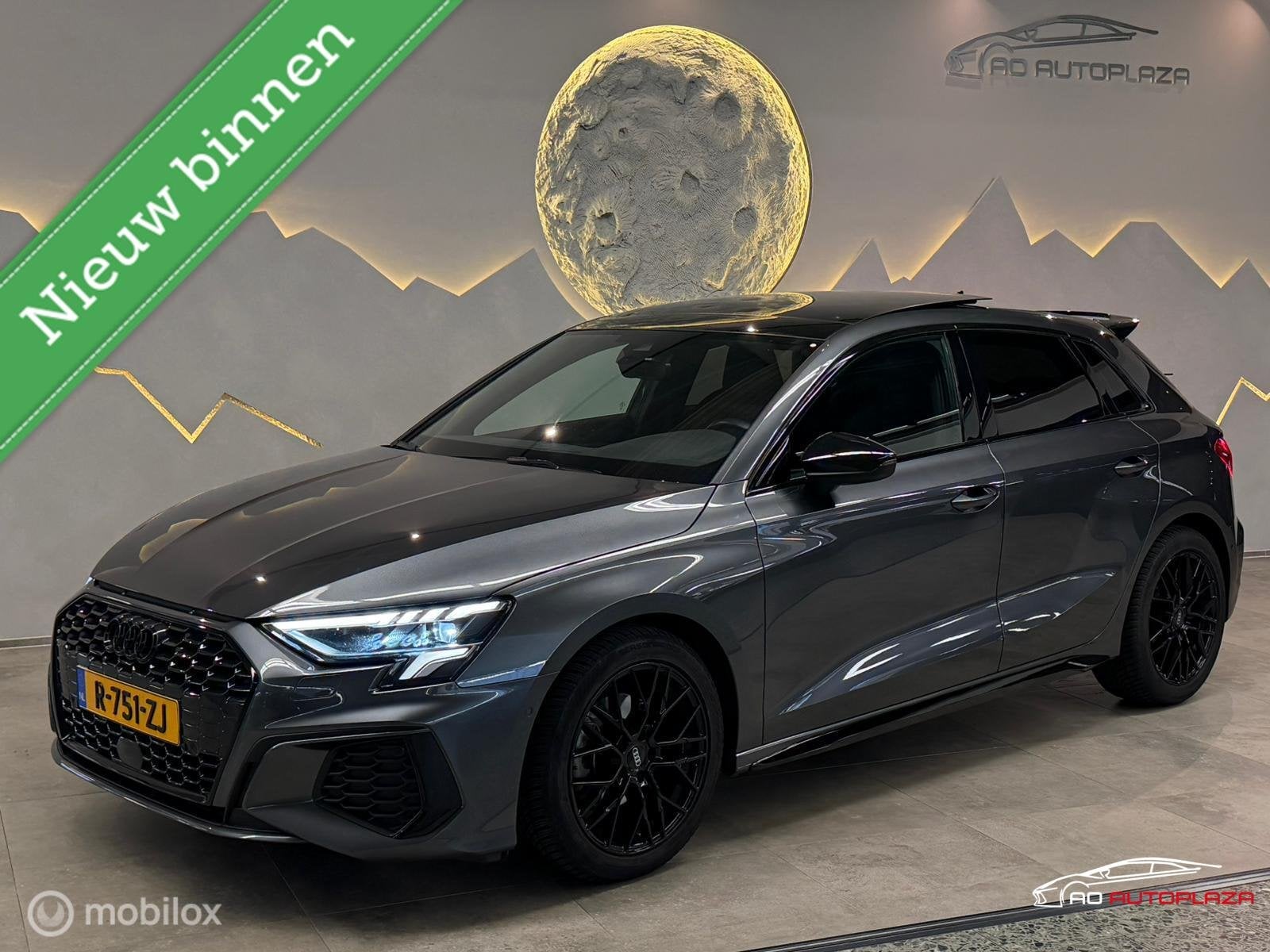 Audi A3 Sportback 30 TFSI 2x S-line Panorama/ACC/Carplay, Euro 6, Origineel Nederlands, Bedrijf, 19 km/l
