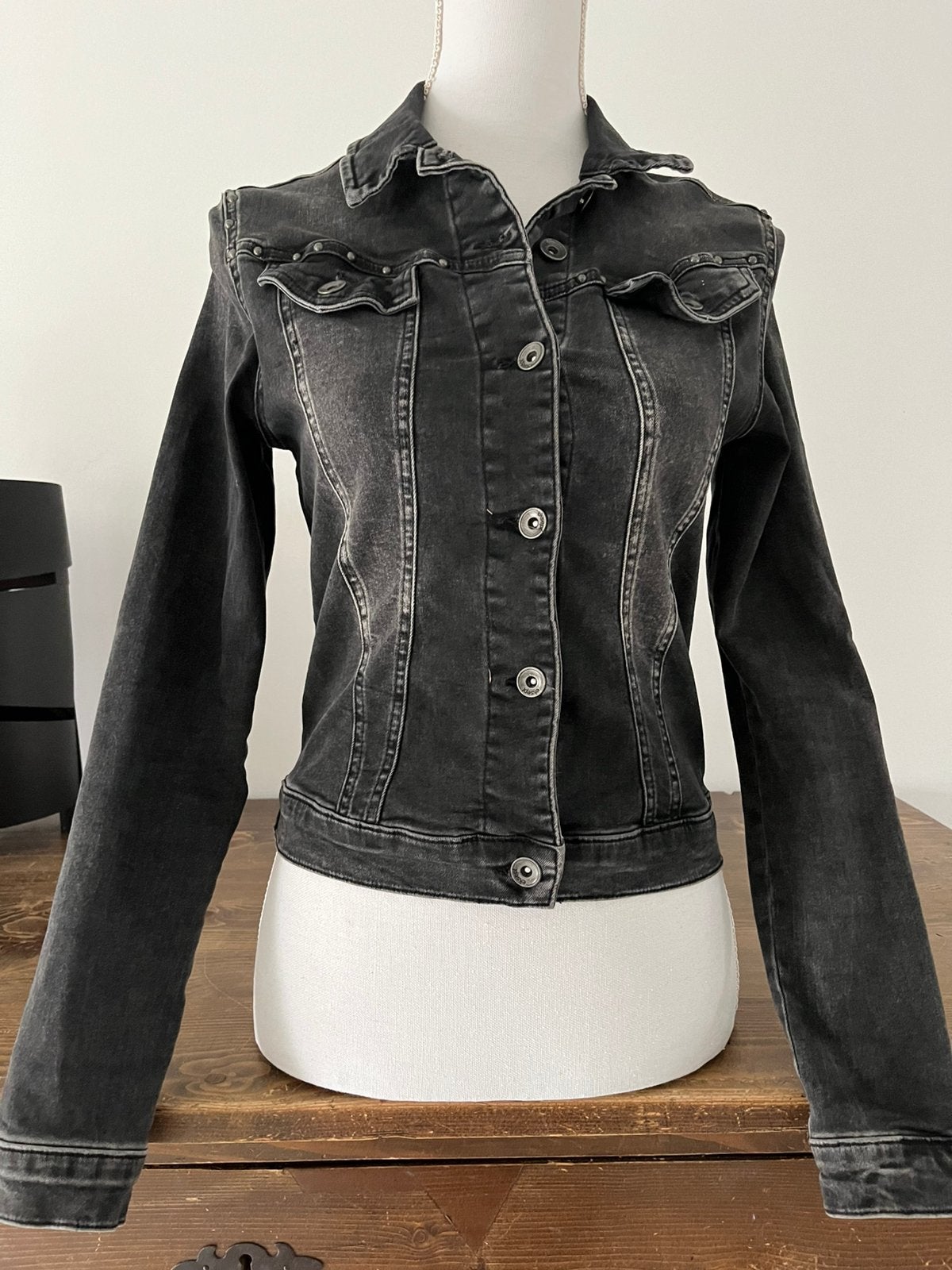 Eksept grijs jeans jasje , mt XS, Kleding | Dames, Ophalen of Verzenden, Zo goed als nieuw, Maat 34 (XS) of kleiner, Grijs